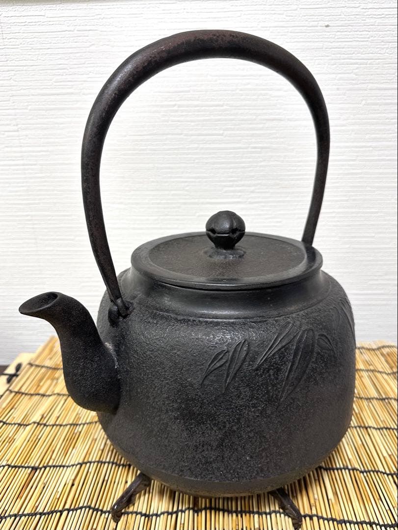 未使用、長期保管品 南部三厳堂 ５０型 巨大鉄瓶　南部鉄瓶　南部鉄器　鉄瓶