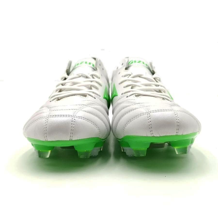 超美品 ミズノ MIZUNO スパイク スニーカー 11-25101304