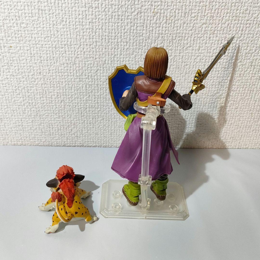 ☆　ブリングアーツ　ドラゴンクエスト　ドラクエフィギュア　勇者　ベビーパンサー