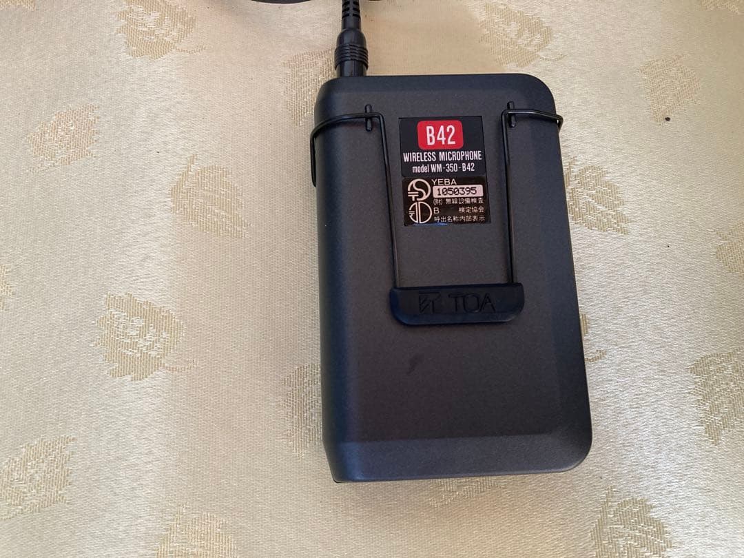 TDA B42 ワイヤレスマイクシステム