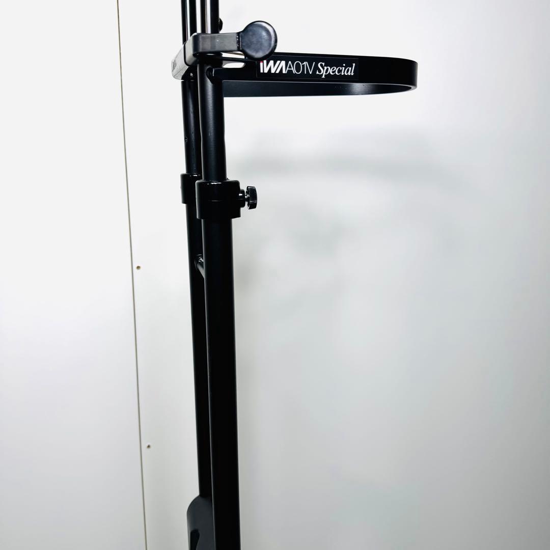 IWA A01V 自転車縦置きスタンド(ロード・クロス対応) 丸八工機