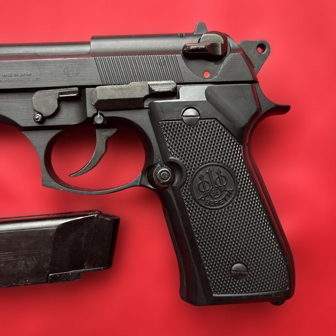 マルシン　ベレッタM92F コンペンセイターカスタム　動作ok 固定スライド