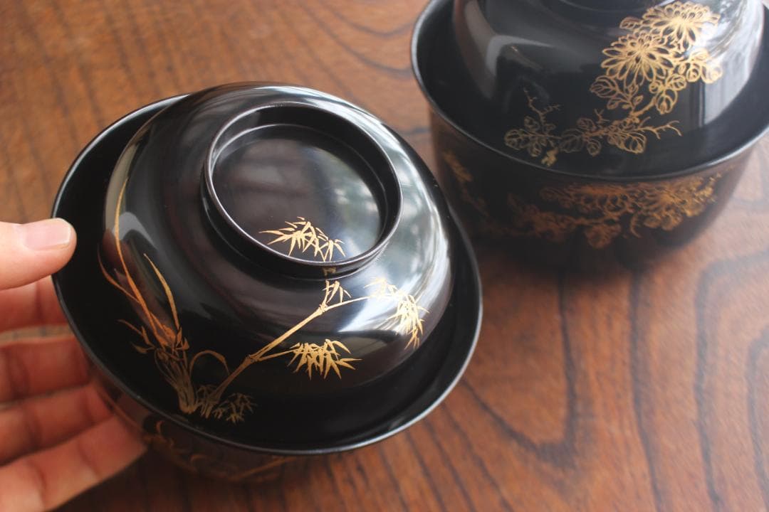 時代逸品！端正な時代黒漆に極上菊蘭蒔絵の映える四つ椀（検懐石道具蒔絵椀茶道具