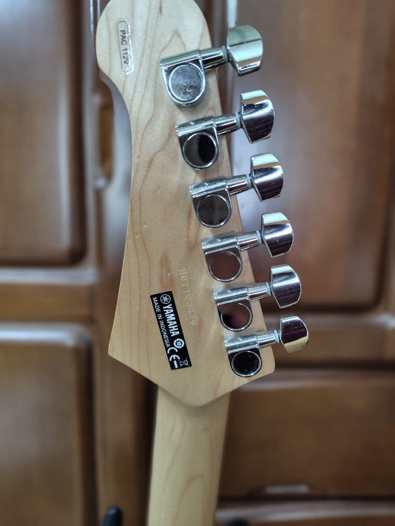ヤマハ YAMAHA エレキギター PACIFICA112V RBR