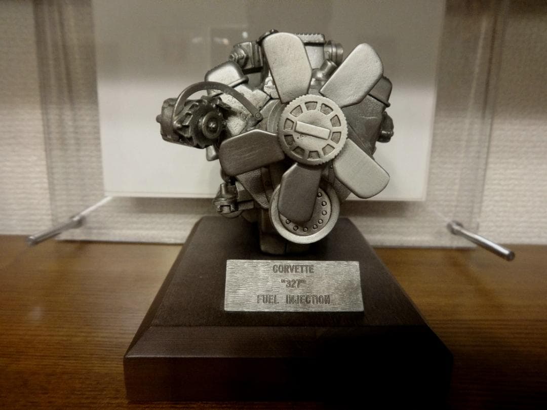 自動車 CORVETTE 327 FUEL INJECTION ENGINE.MODEL