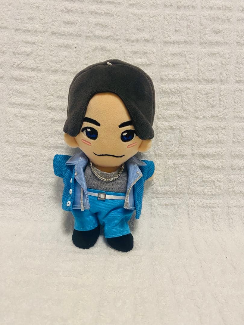 Aぇ!group はぴぬい　服