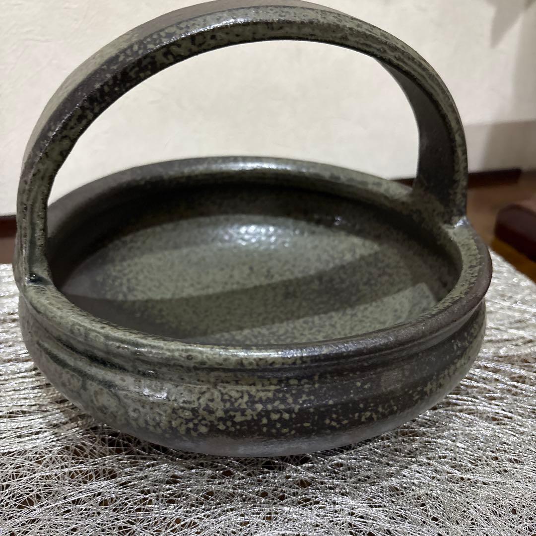 作家手作り陶器持ち手付きダークグレー