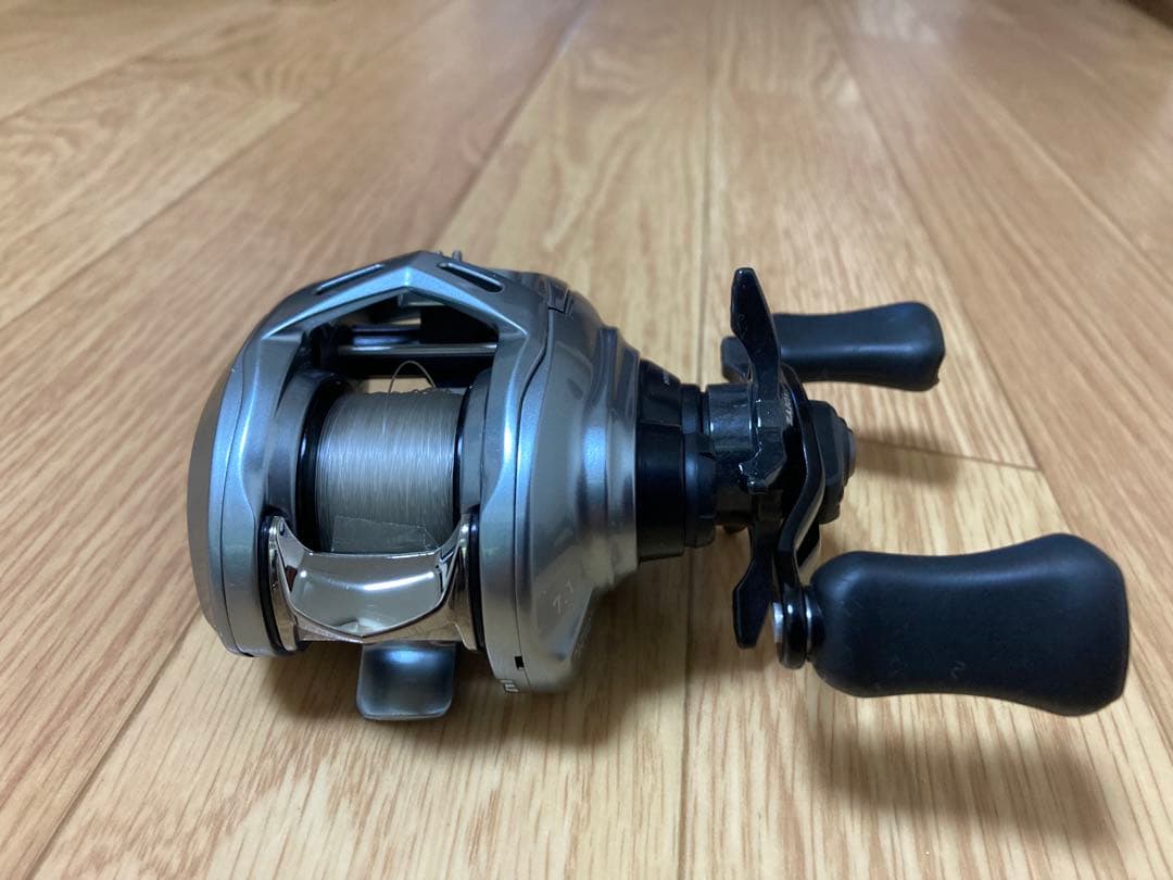 ダイワ　アルファス SV TW 800H　　ベイトリール