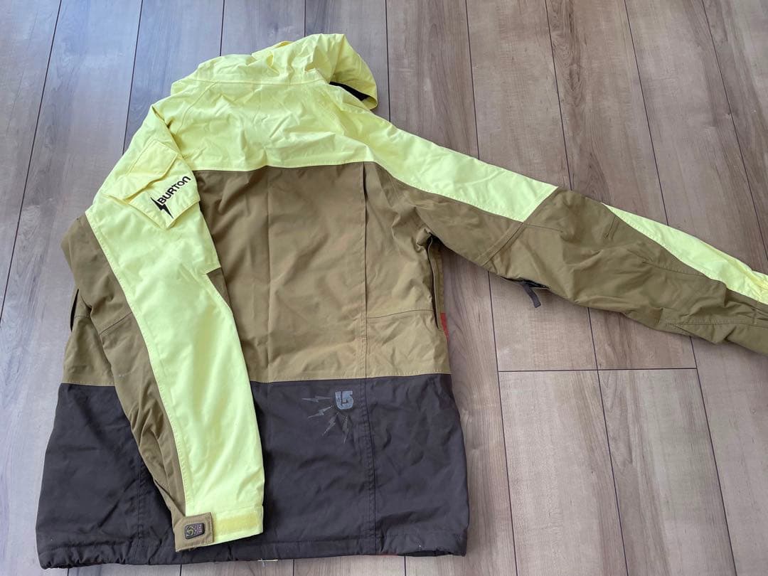 Burton スノーボードウェア フード付き　上下セット