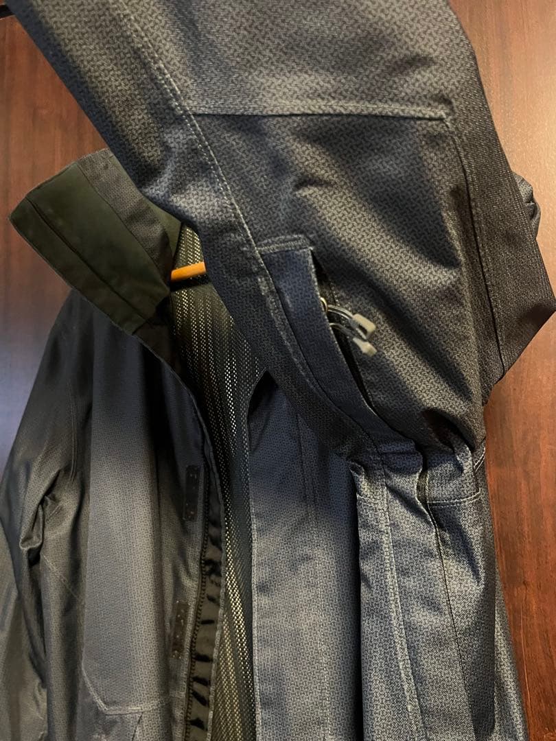 廃番　Patagonia アウターシェルパーカー　US Mサイズ　スノーボード
