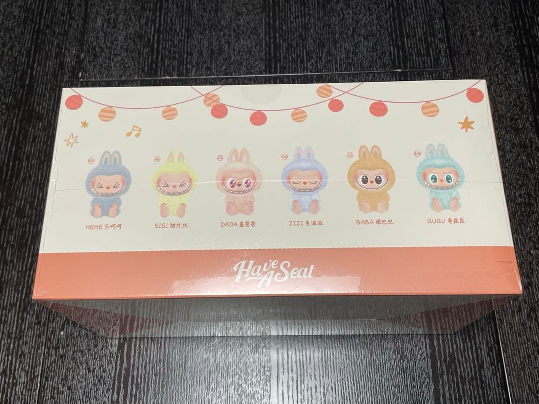 LABUBU THE MONSTERS Have a Seatぬいぐるみ