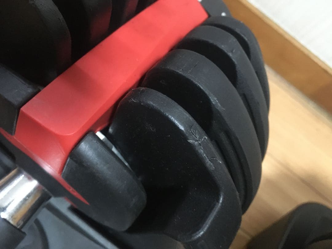 ① 可変式ダンベル 24Kg x 1個