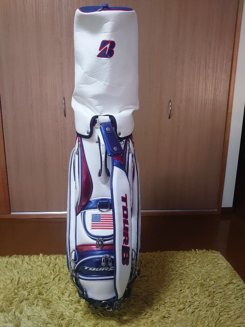 ブリヂストンゴルフ TOUR B メジャーコレクション キャディバッグ
