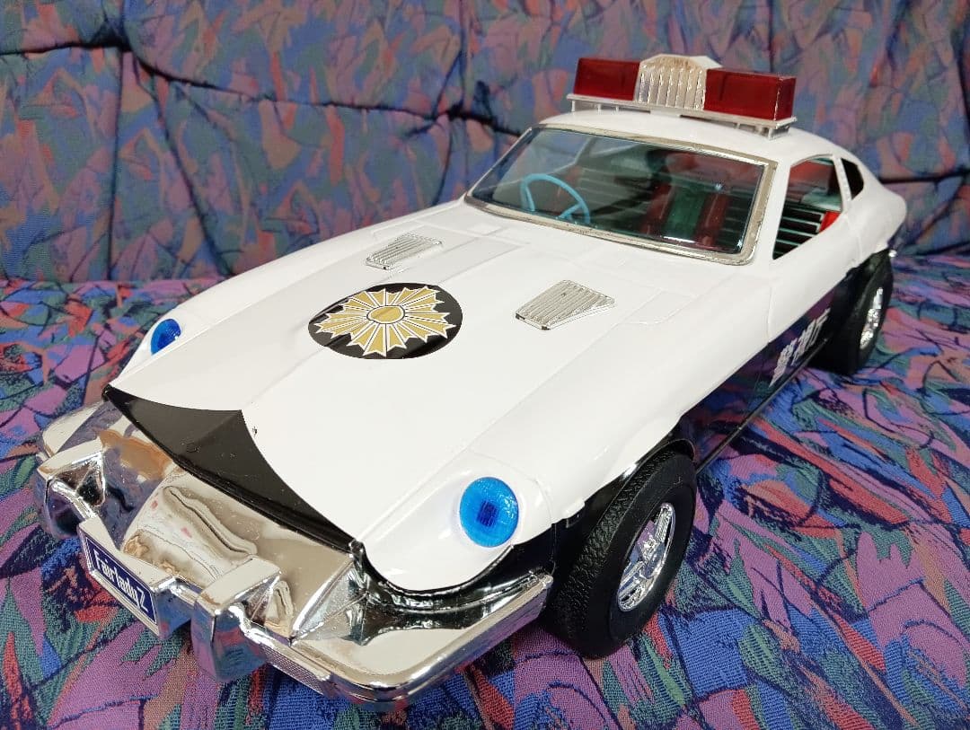 希少イチコーのニッサン Fairlady Z パトロールカー未使用品 全長47㌢