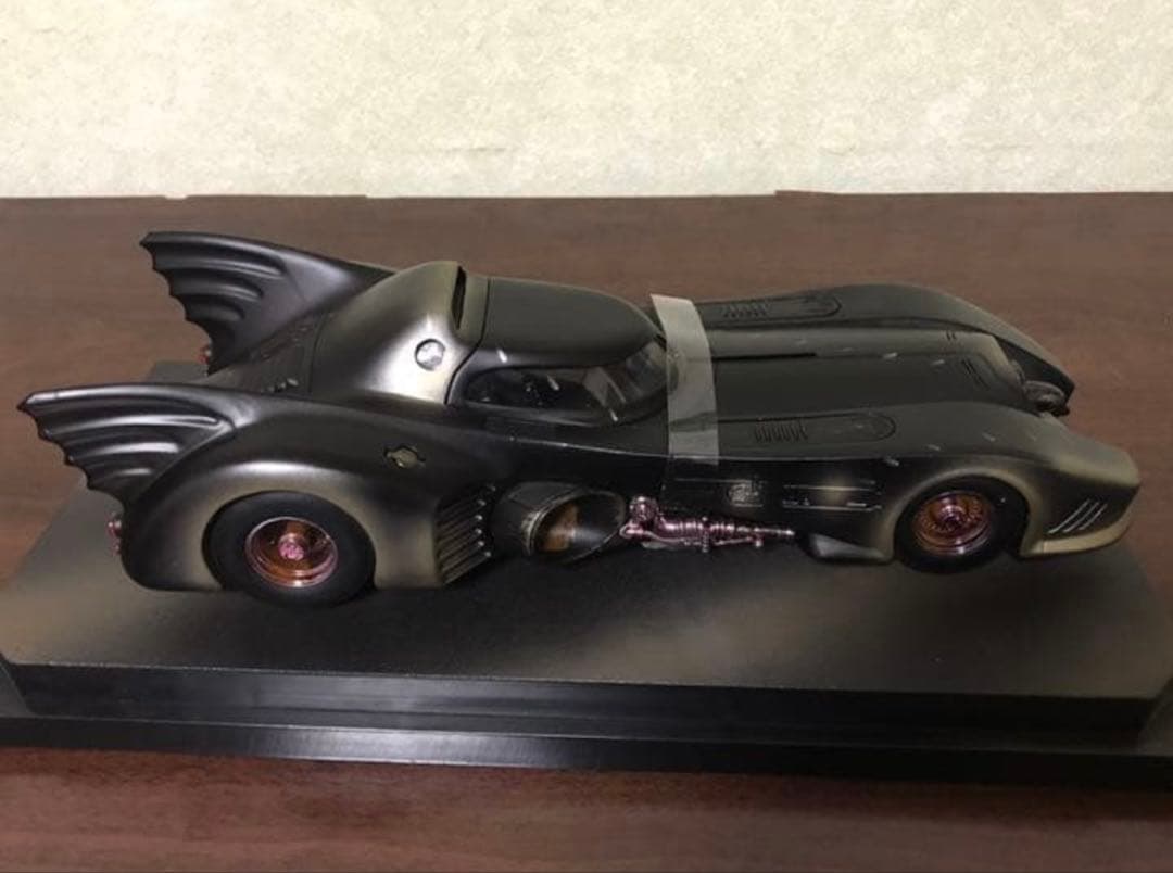 1/18 マテル バットモービル バトルダメージ リミテッド限定品