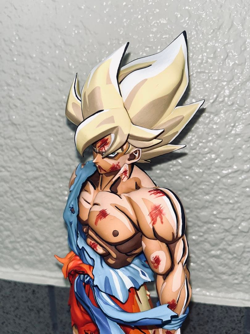ドラゴンボールフィギュア 伝説の超サイヤ人 孫悟空 リペイント 磁石付き
