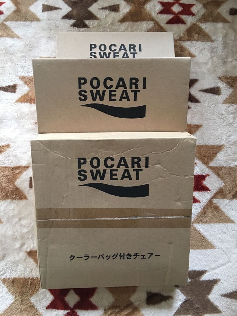新品　未使用　ポカリ　クーラーバッグ&折りたたみチェアー　3脚セット　激レア！