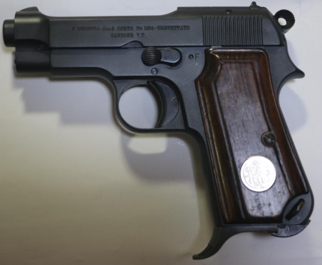 ぬーめのん　WA製ABS樹脂モデルガン　ベレッタＭ１９３４　合法品