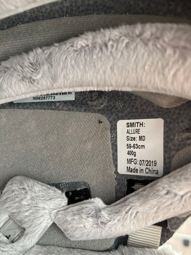 SMITH スノーヘルメット　Mサイズ