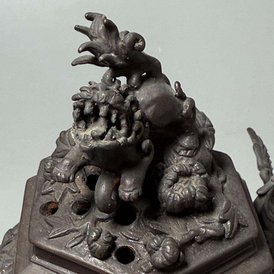 二上常太郎 元威作　蝋型鋳銅　細密細工　鳳凰耳牡丹獅子香炉　造形美　最高位作