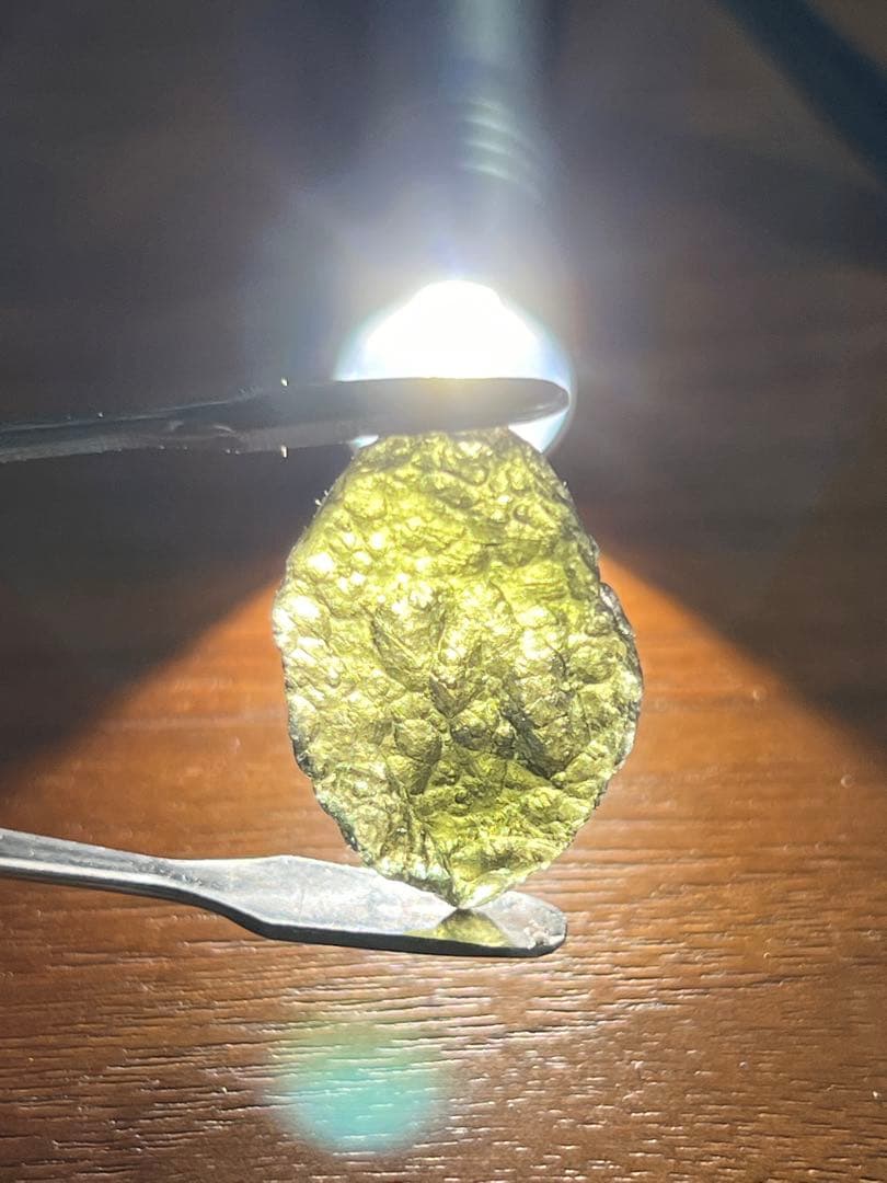 モルダバイト