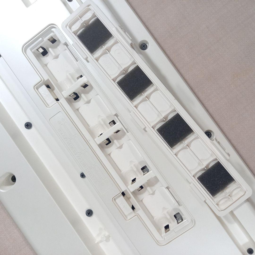 Roland 37鍵 ショルキー Lucina AX-09 シンセサイザー