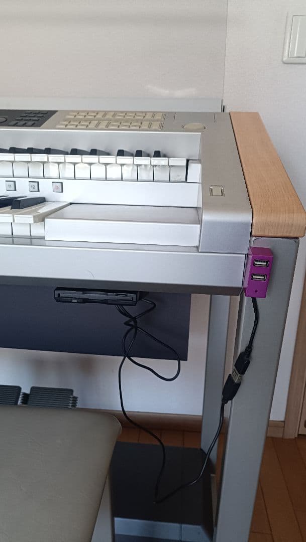 ヤマハエレクトーン ステージア ELS-02C（01Cバイタライズ）
