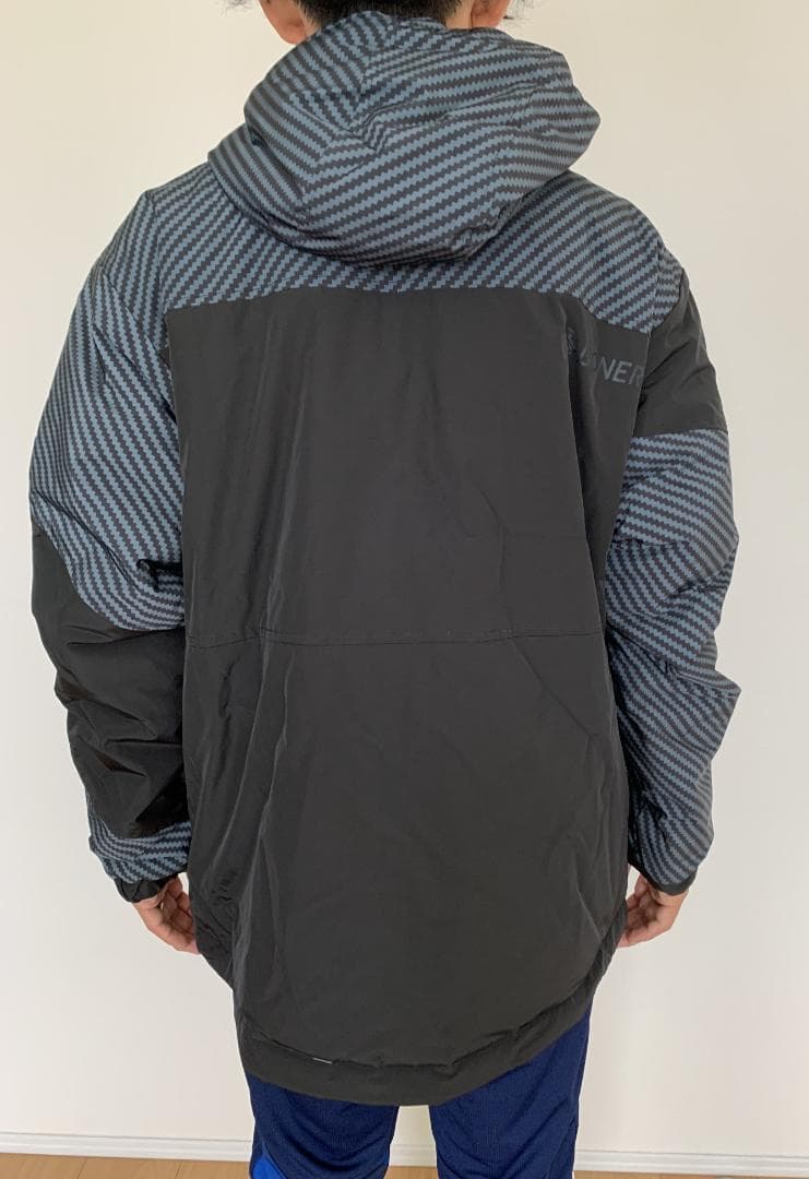 BONERA(ボネーラ)DIAG　軽量マウンテンコート(中綿入り)