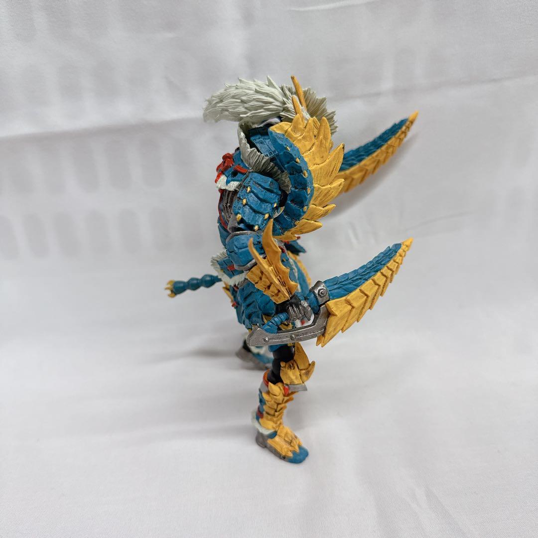 リボルテックヤマグチ　ハンター男剣士　ジンオウガ