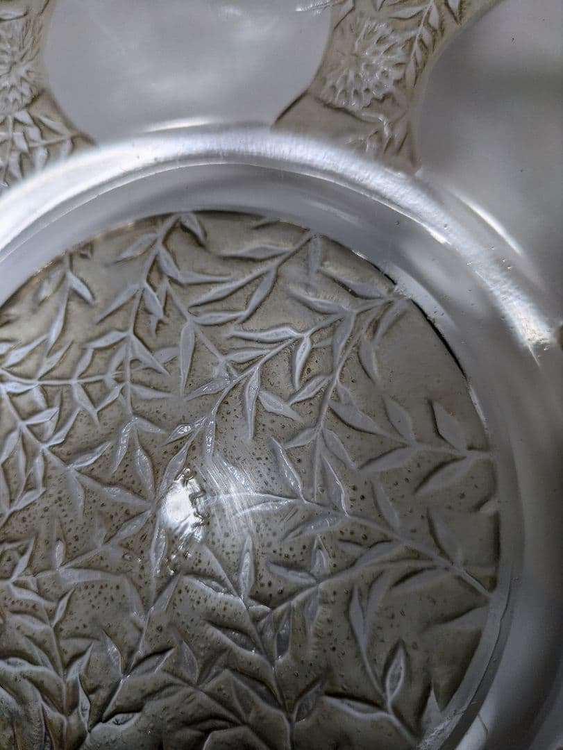 大皿　ルネ・ラリック　R LALIQUE　VASES No.1　茶パチネ　雛菊文