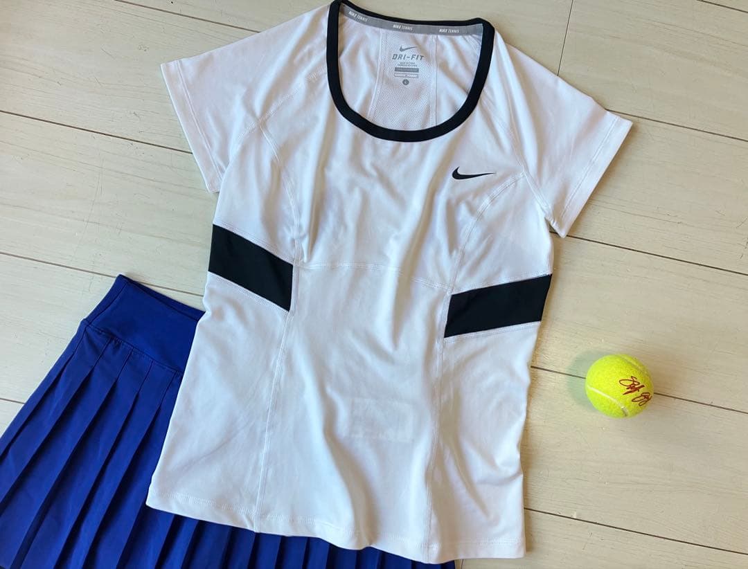 NIKEナイキ＊テニスウェアセット ホワイト＆ブルー
