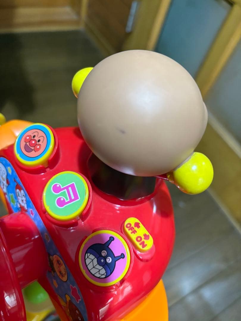 アンパンマンデラックスII ブザー付きおでかけ三輪車