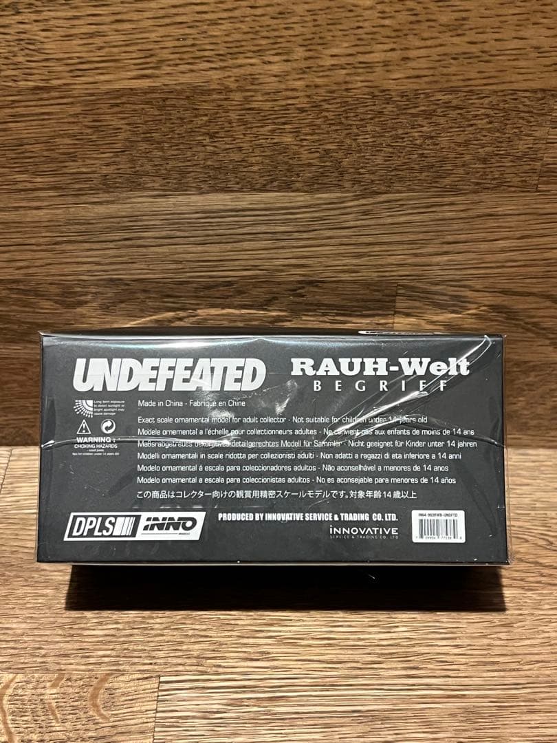 希少非売品INNO RWB Porsche UNDEFEATED 金銀2台セット