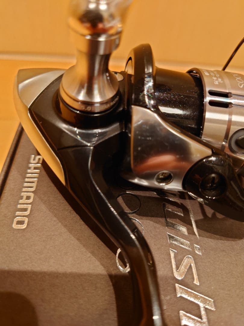 シマノ 12 Vanquish C2000S スピニングリール 箱付き ヴァンキ