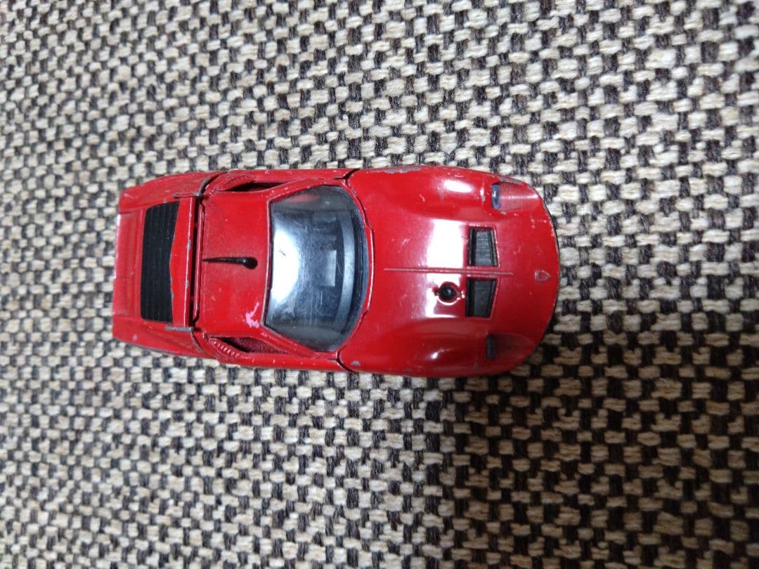 ミニカーセット 3台 赤と黄色