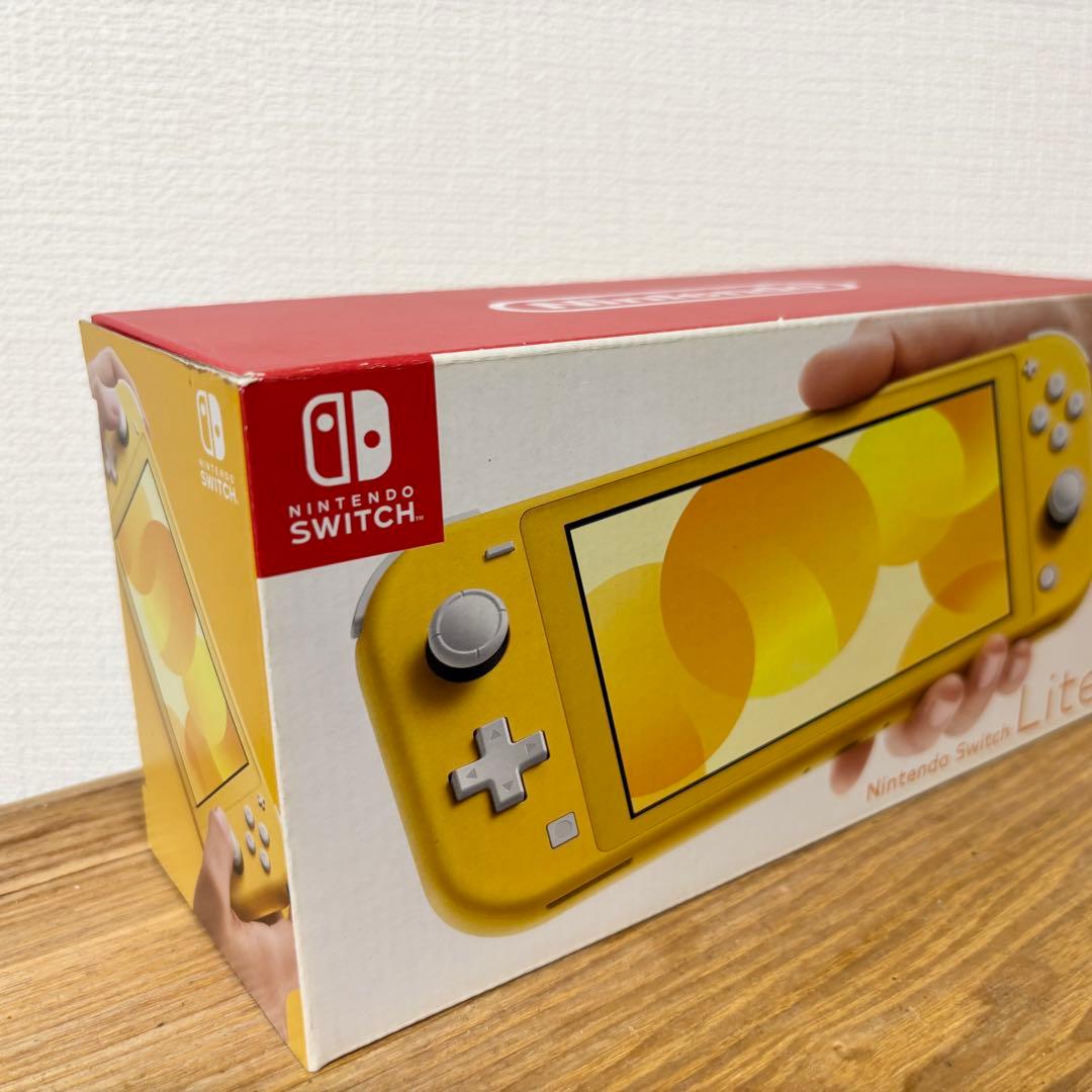 Nintendo Switch Light イエロー 【未使用品】