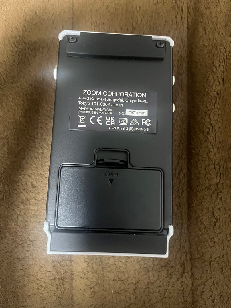 ZOOM MS-50G+ マルチエフェクター　箱付き