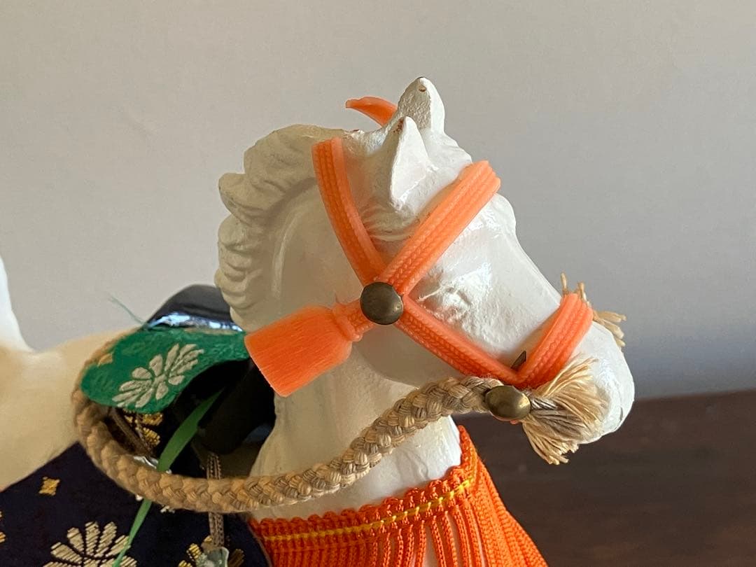 御神馬の置物(牧光作　ケース無し)