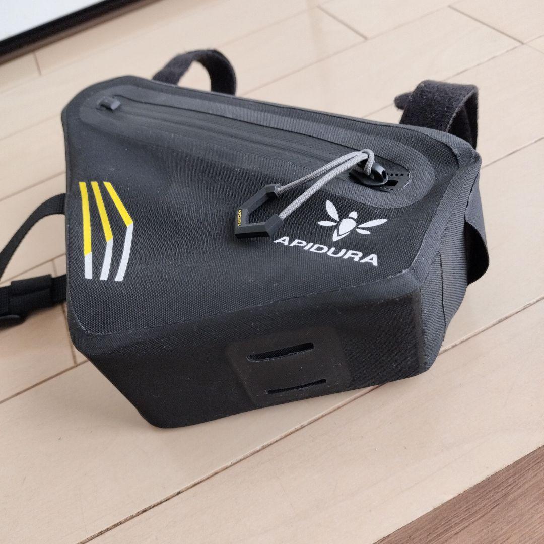 APIDURA アピデュラ　フレームバッグ