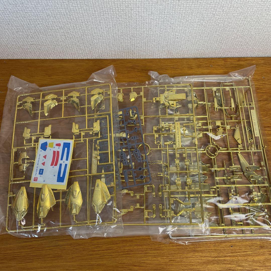 【プラモデル】Zガンダム HG 金メッキバージョン 賞品 白箱