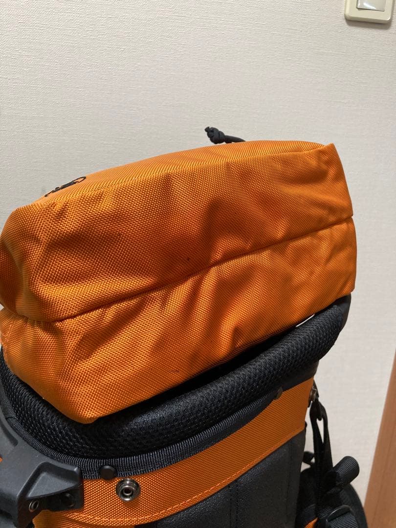 希少セット　BRIEFING キャディバッグ オレンジ　ラウンドポーチセット