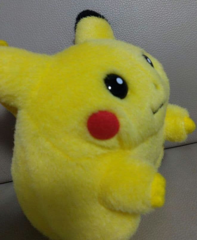 レトロ　美品　初期　初代　ピカチュウ　ポケモン　ぬいぐるみ　タグ付き