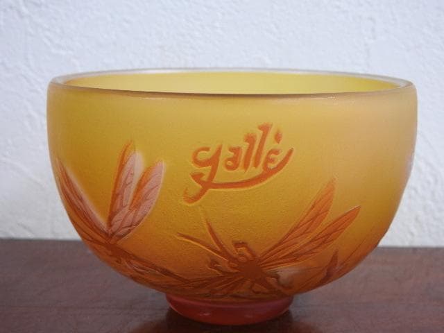 ガレ―？　茶碗　トンボ図　M560