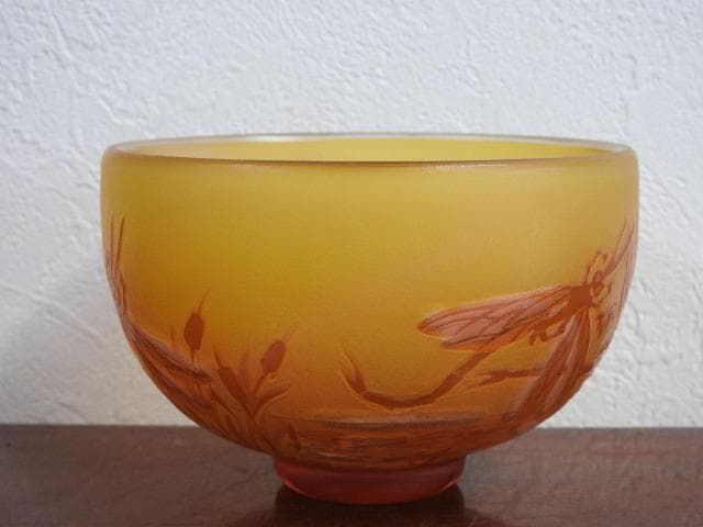 ガレ―？　茶碗　トンボ図　M560
