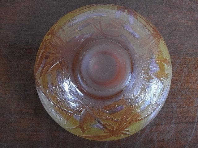 ガレ―？　茶碗　トンボ図　M560