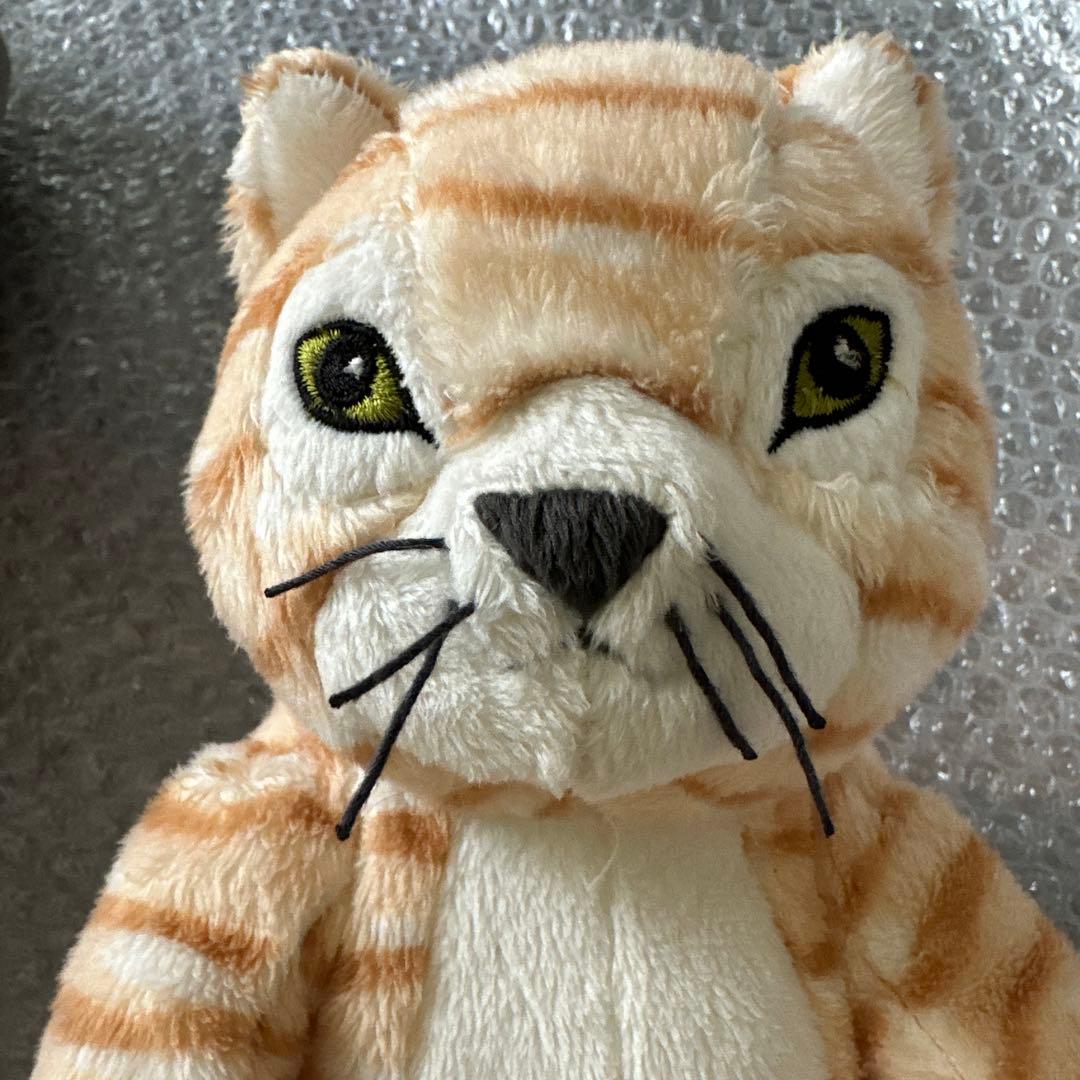ヒグチユウコ　IKEA　廃盤レア猫のぬいぐるみ　せかいいちのねこモデル２匹セット