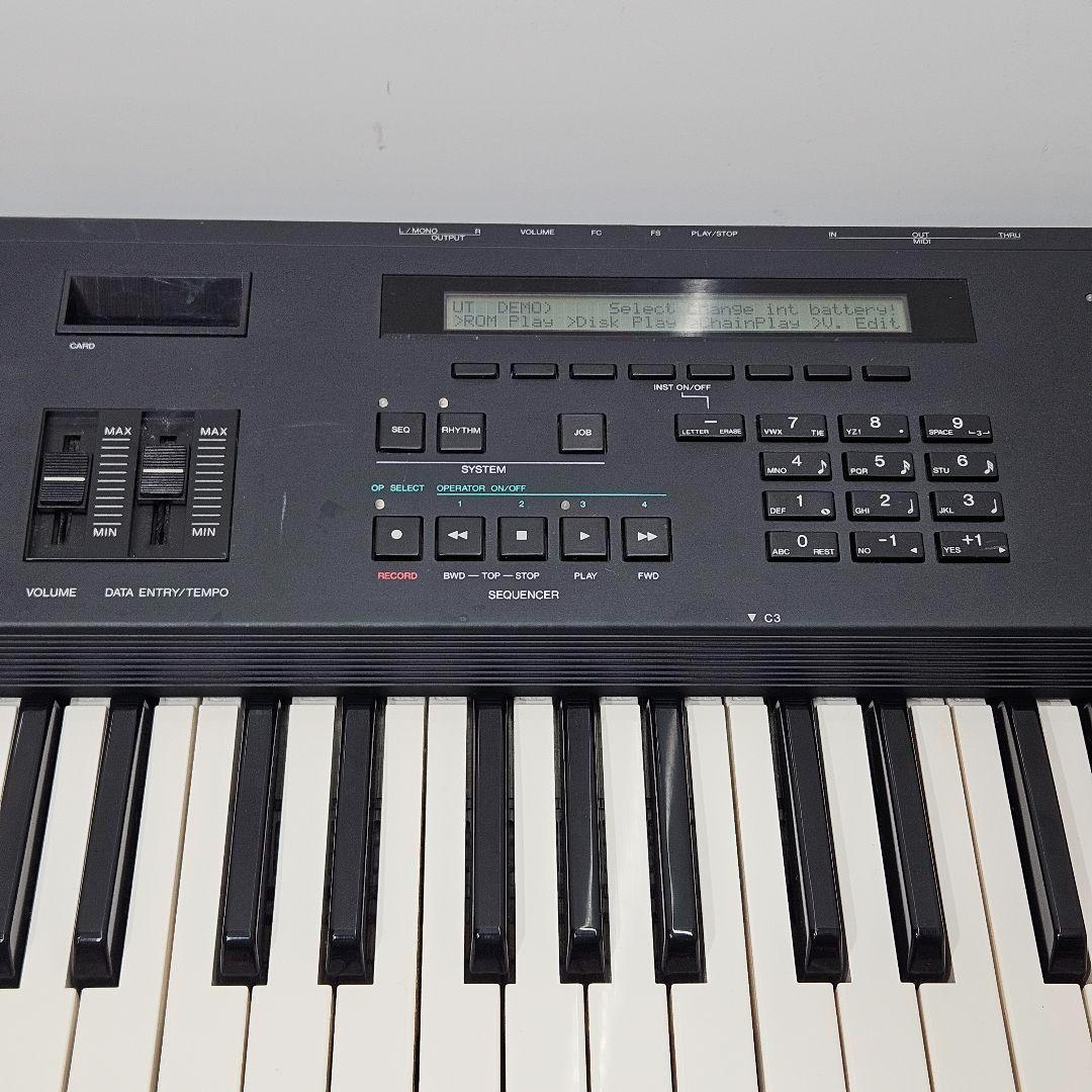 【現状渡し】FM音源 YAMAHA V50 シンセサイザー