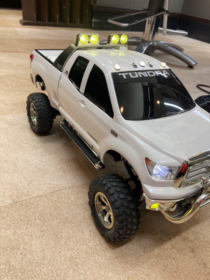 タミヤ　TUNDRA フルオペレーション　2.4Ｇ新品プロポ