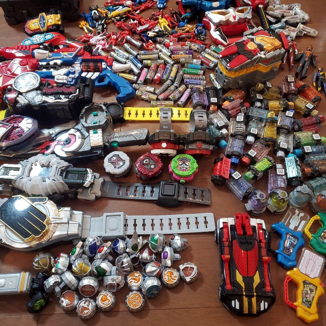 仮面ライダー 　ウルトラマン　おもちゃ　セット