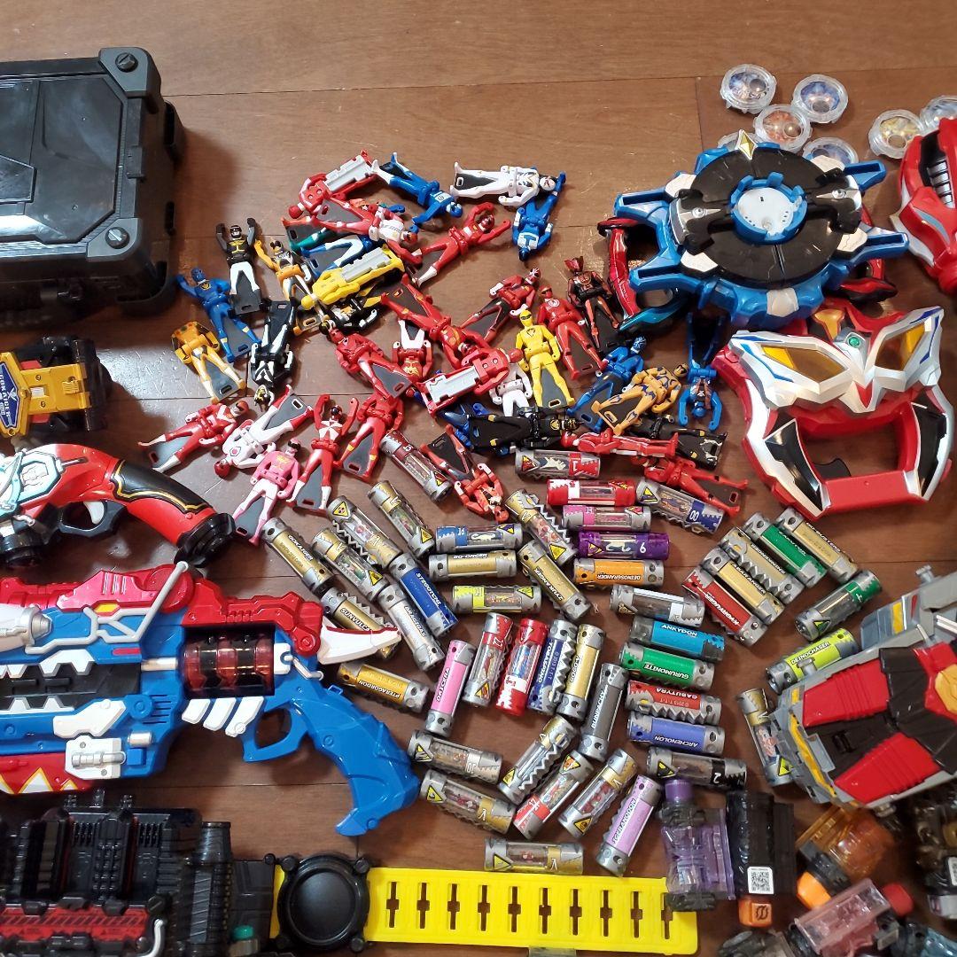仮面ライダー 　ウルトラマン　おもちゃ　セット